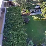 Garden House With Sea View *