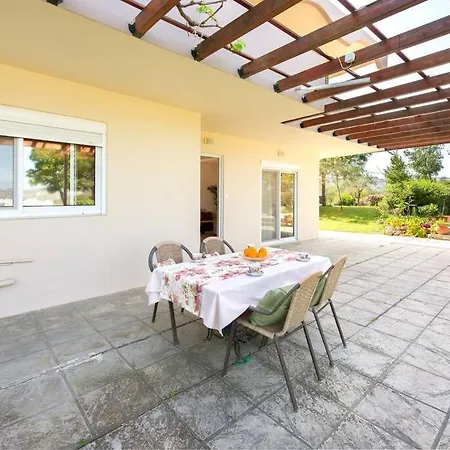 Garden House With Sea View