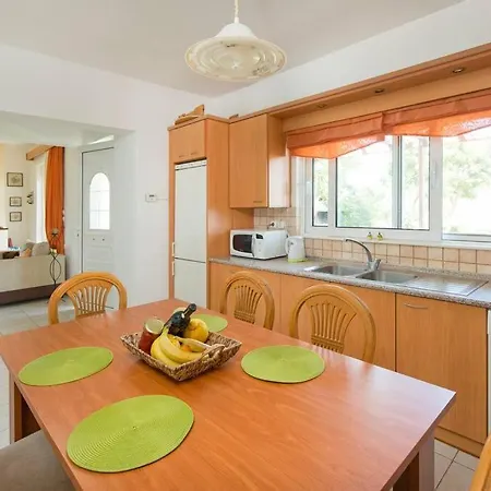 Σπίτι διακοπών Garden House With Sea View *