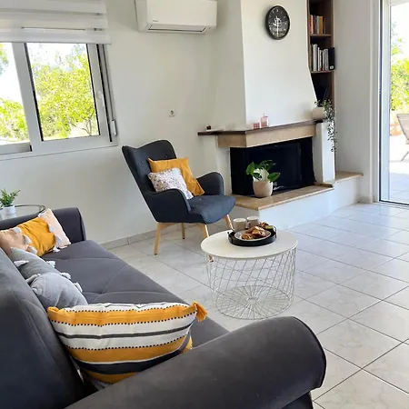 Garden House With Sea View *